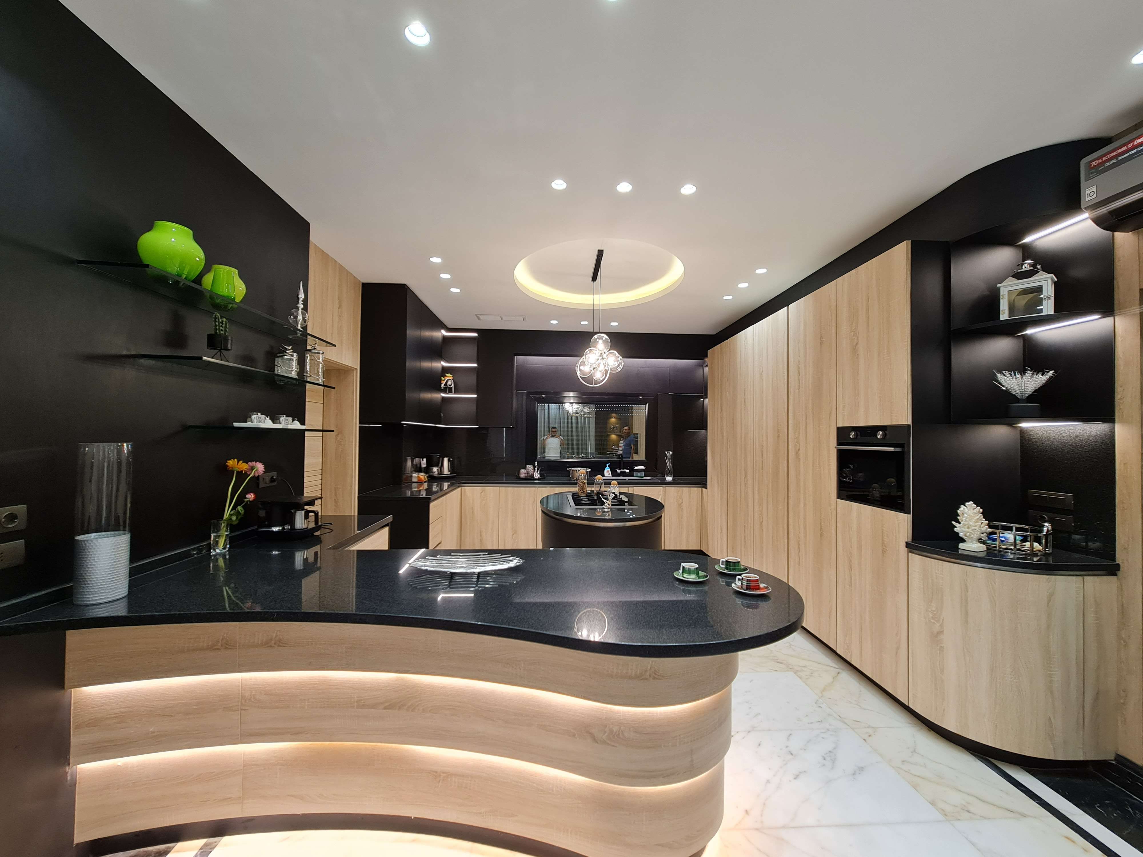 Charming kitchen with vintage-inspired design and modern touches by La Fabriqua